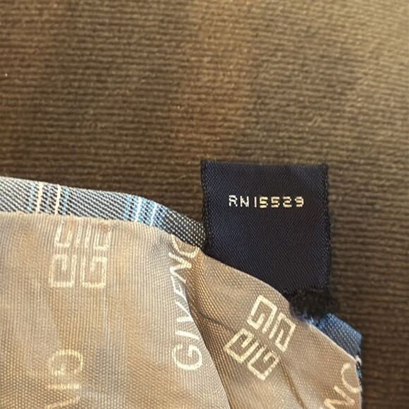 Vintage Givency Gentleman Paris For Carter Holmes Blue & Gray Striped Tie 54” - Picture 9 of 13